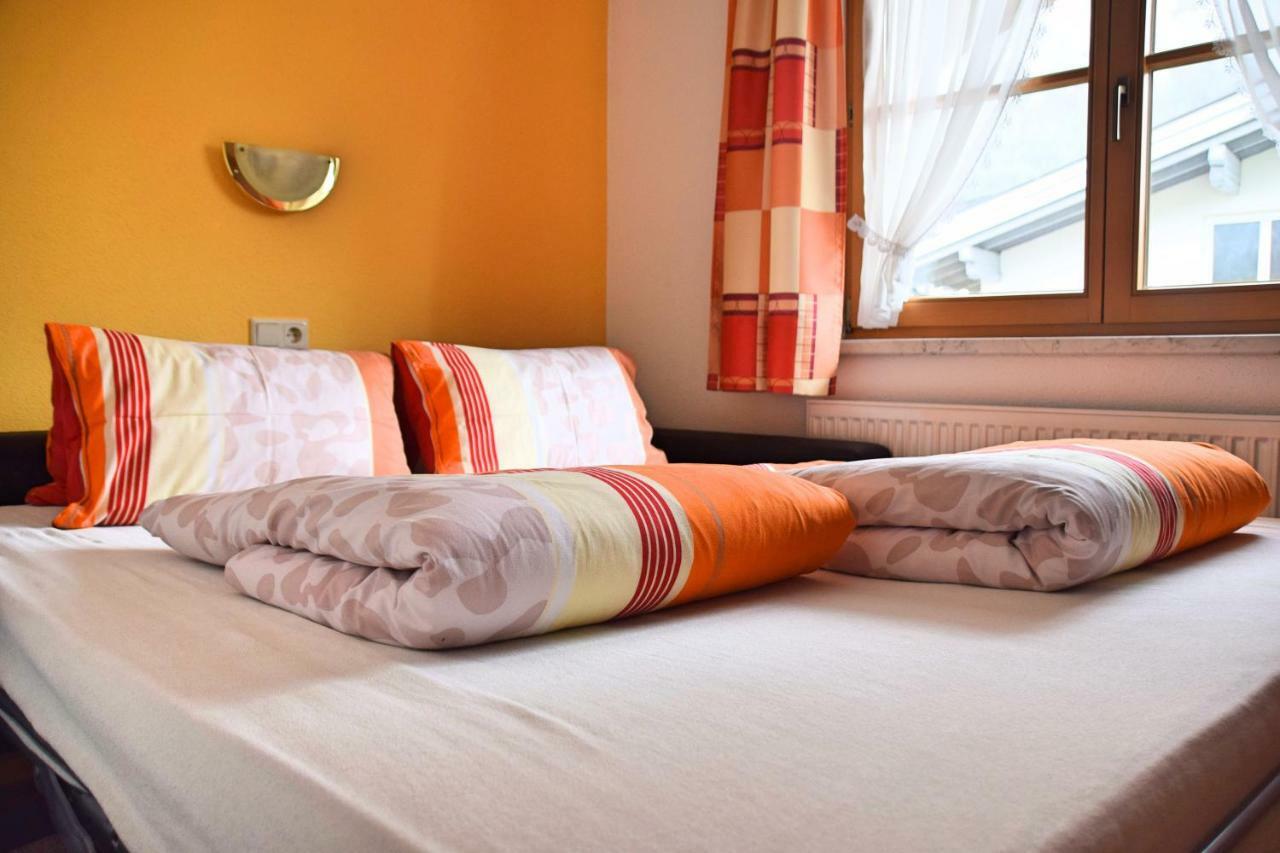 Apart Andrea Appartement Pfunds Buitenkant foto