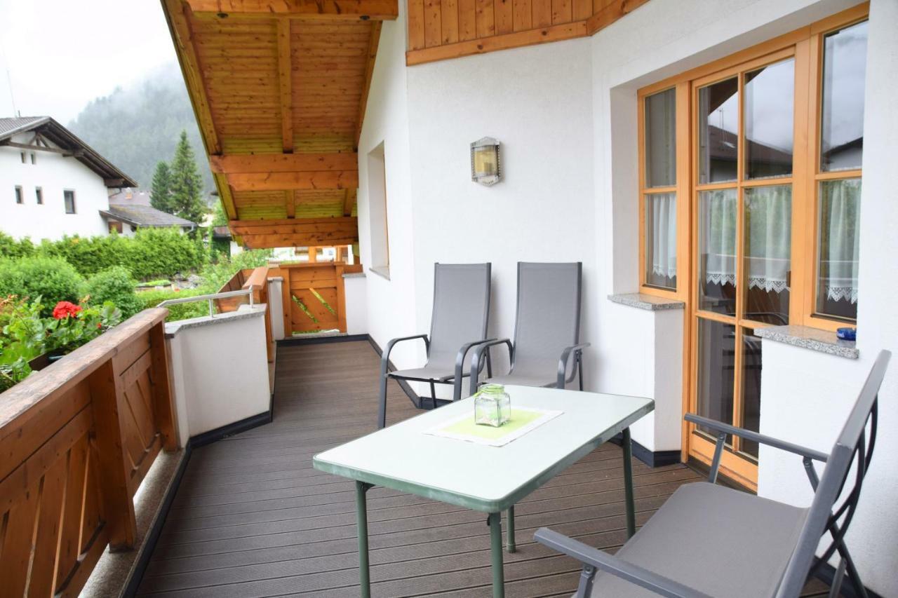 Apart Andrea Appartement Pfunds Buitenkant foto